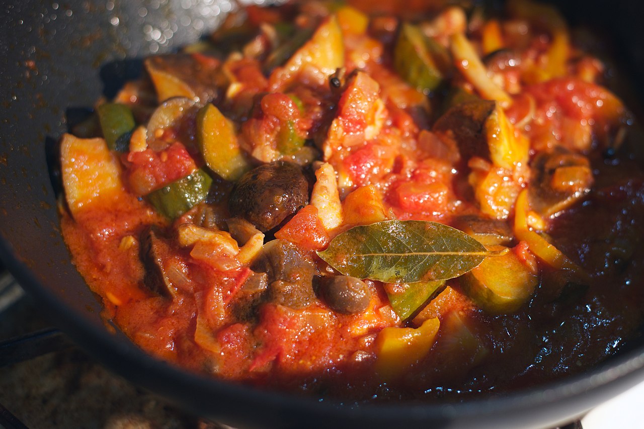 1280px-Ratatouille_-_Flickr_-_odako1